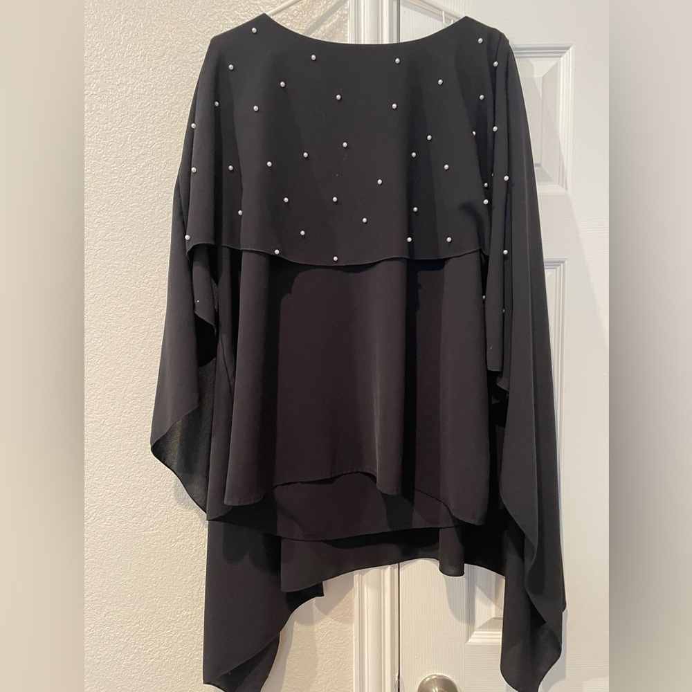 Plus SZ 3X Women’s Black Cape Style Layered Top W/Faux Pearl Enhancements